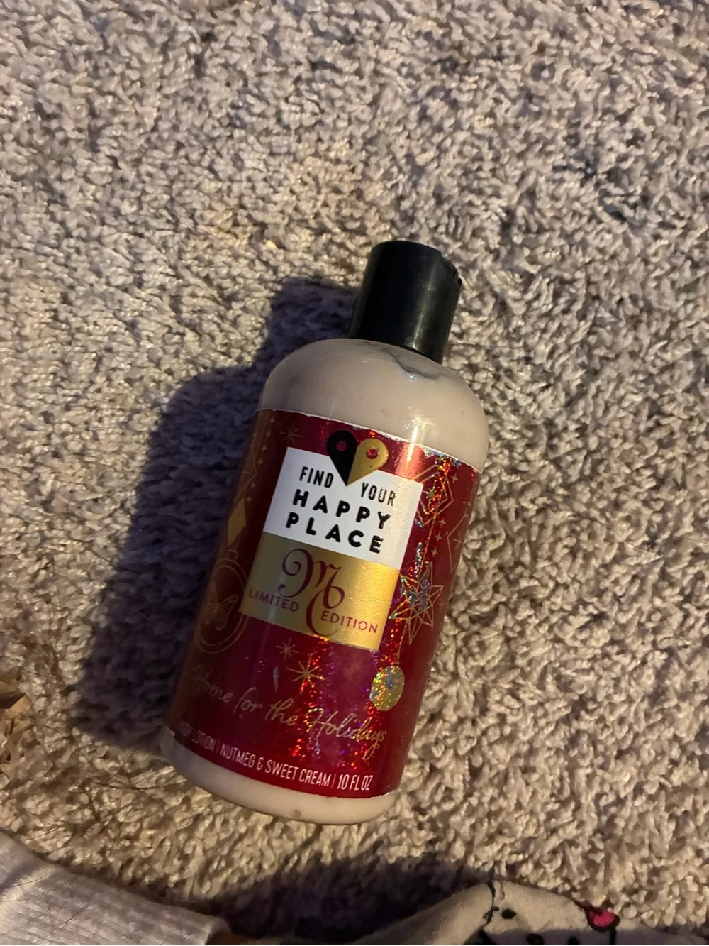 Bath & Body Works Limited Edition Find Your Happy Place Lotion - Red & Gold